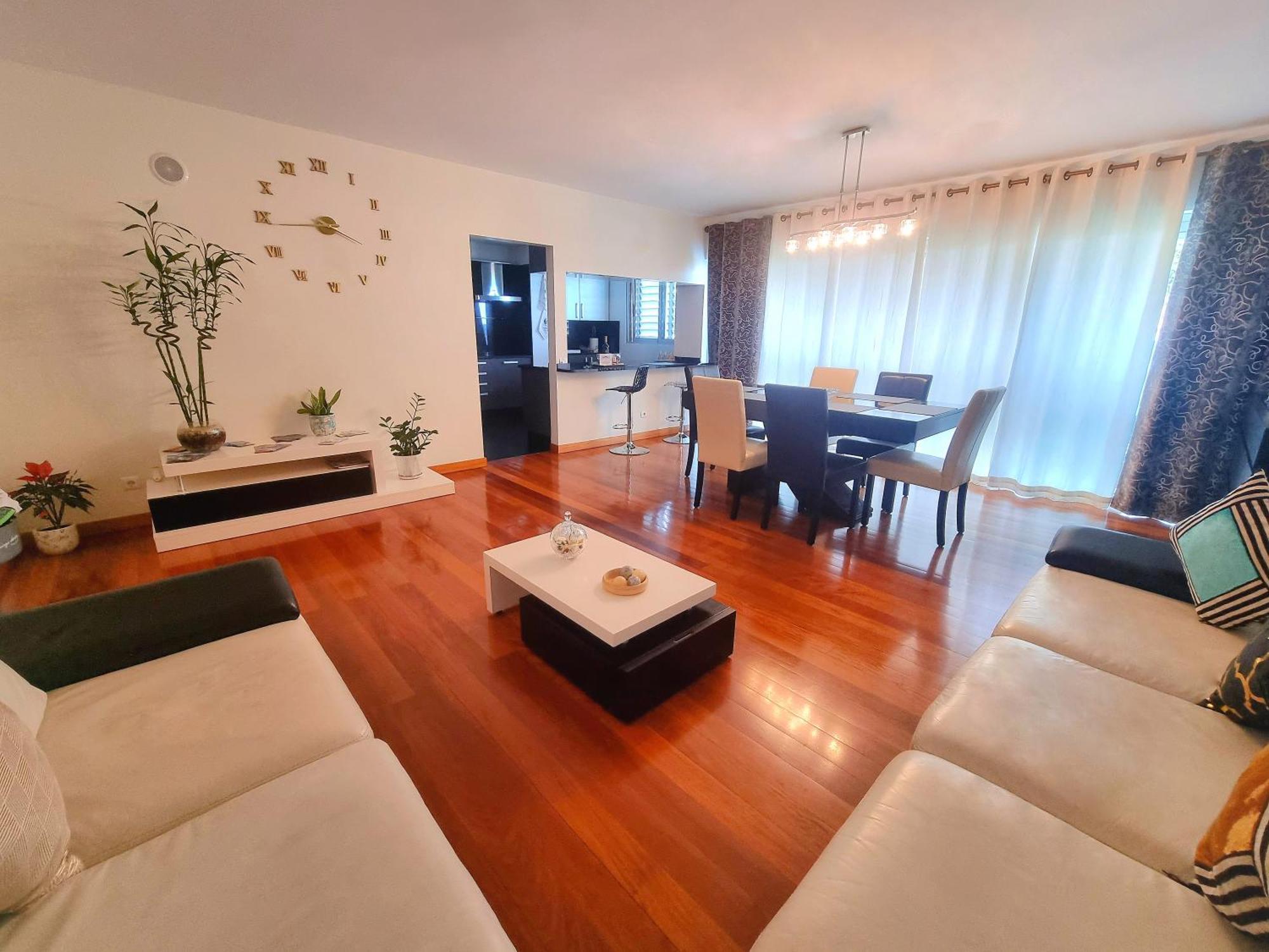 דירות Panoramic Sunrise And Sunset Views, 5 Min From Funchal, Perfect Getaway For Travelers מראה חיצוני תמונה