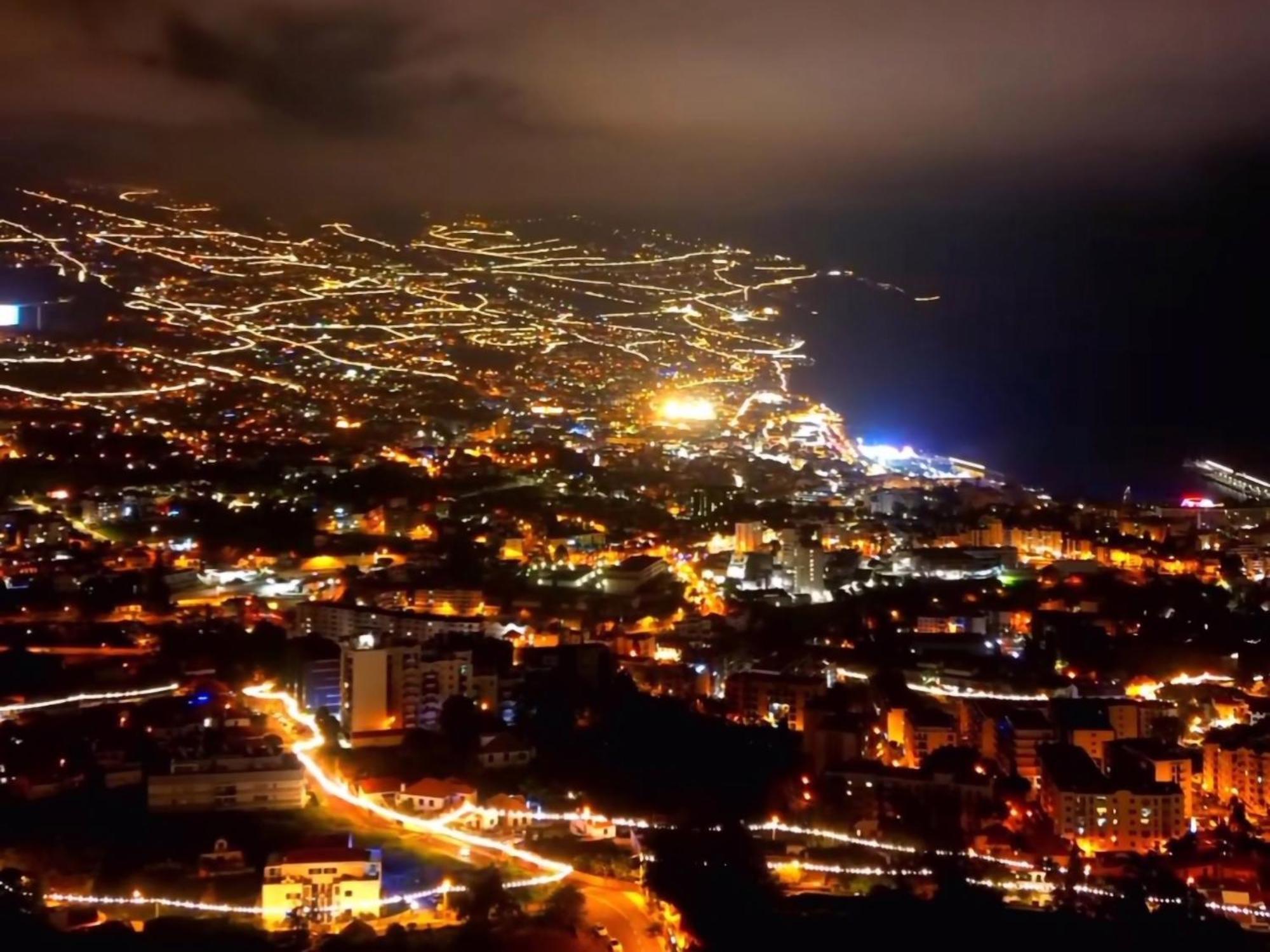 דירות Panoramic Sunrise And Sunset Views, 5 Min From Funchal, Perfect Getaway For Travelers מראה חיצוני תמונה