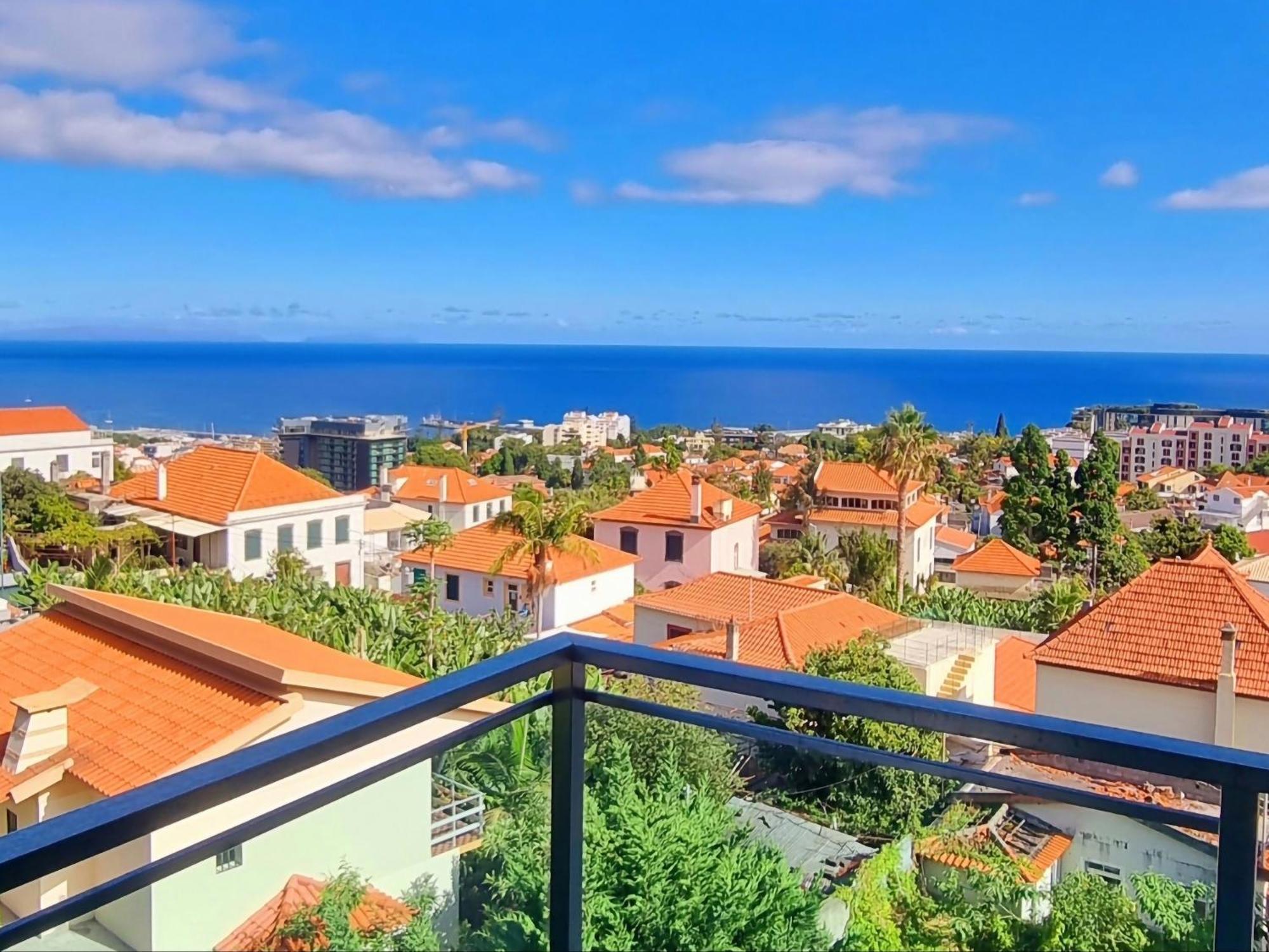דירות Panoramic Sunrise And Sunset Views, 5 Min From Funchal, Perfect Getaway For Travelers מראה חיצוני תמונה